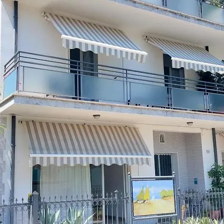 Grande Appartamento, Palacongressi Bellaria Centro E Mare Lejlighed *